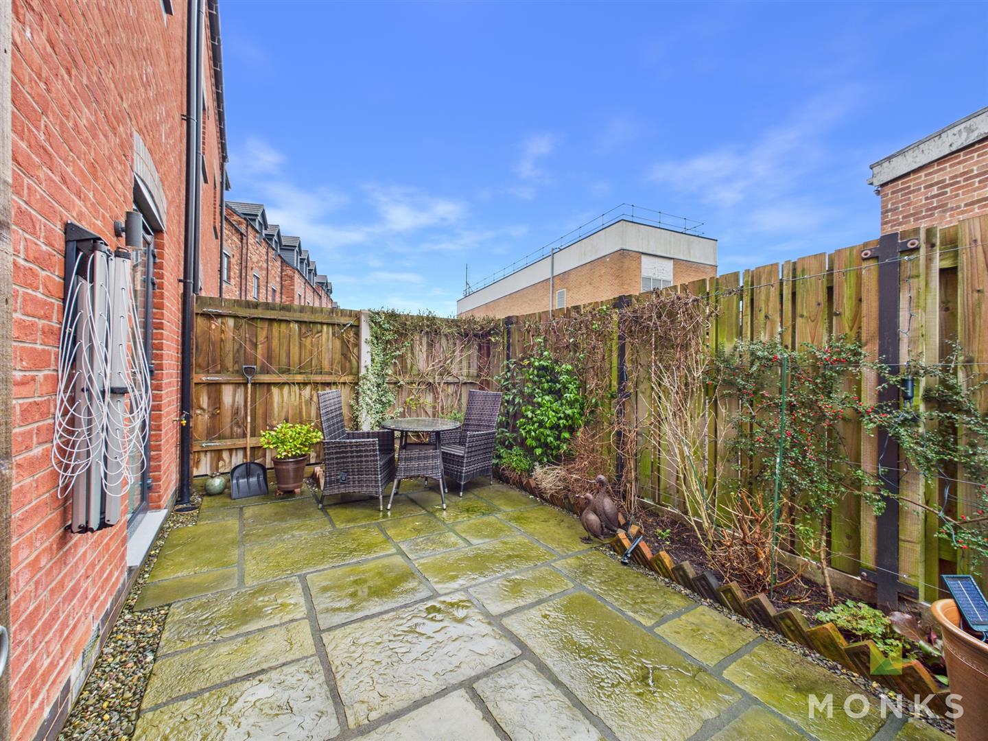 31 Holbache Road, Oswestry, SY11 1RP For Sale